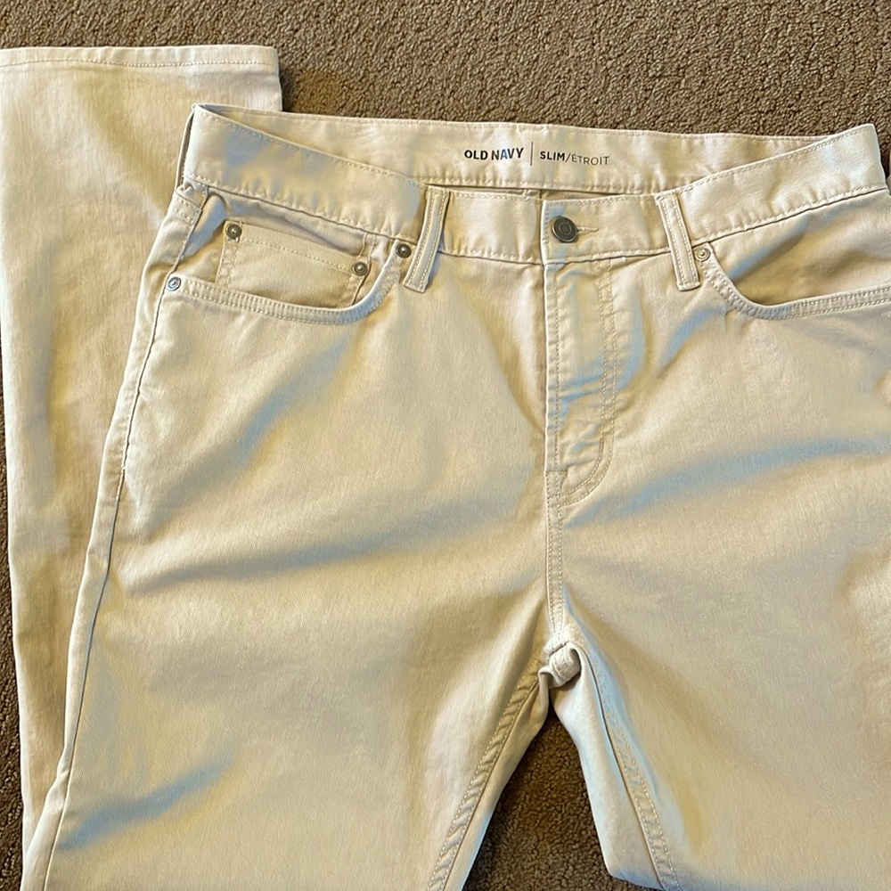 Old Navy 34 waist 30 inseam slim fit washable